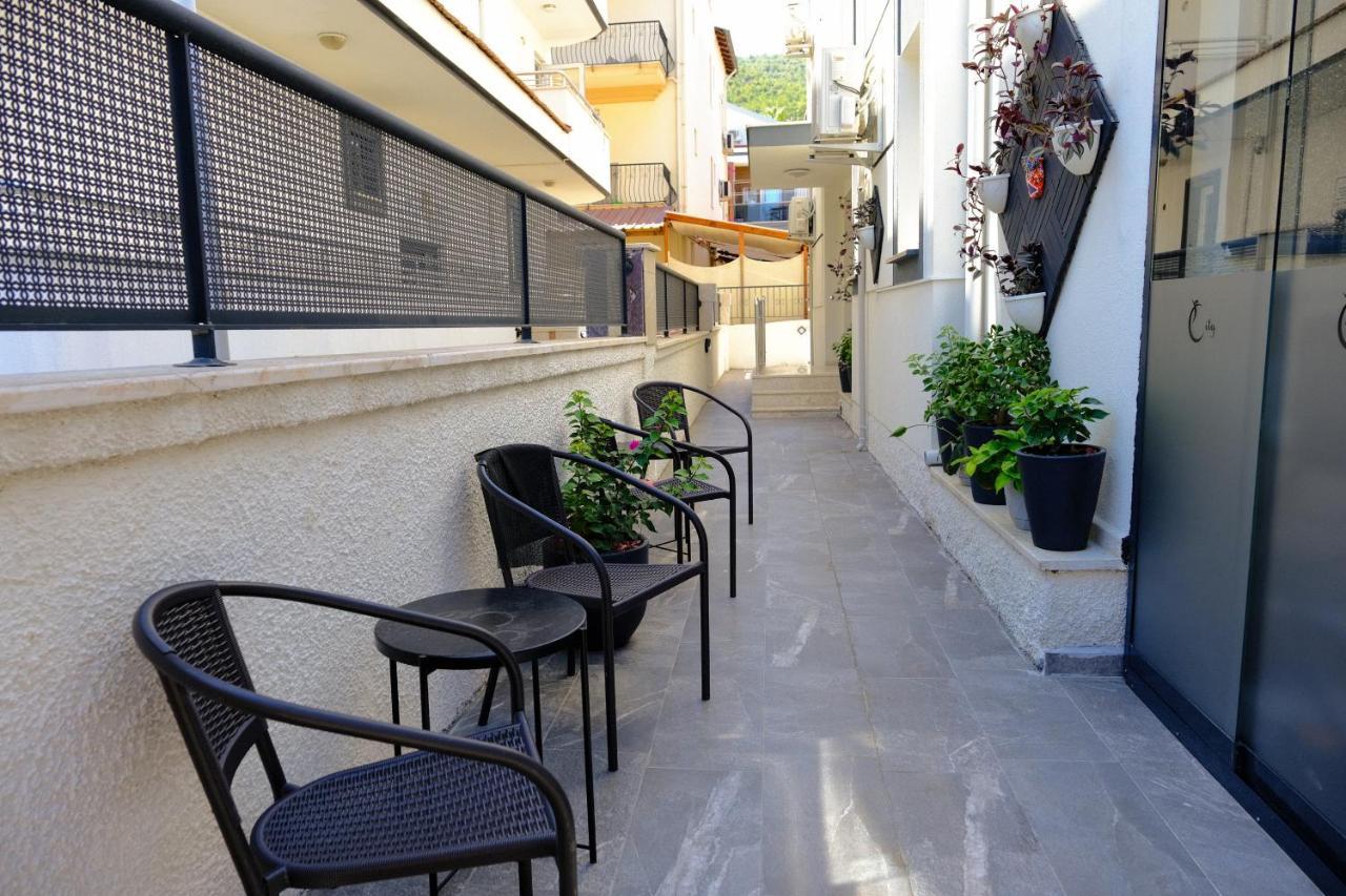 Ozgur City Residence Fethiye Exterior foto
